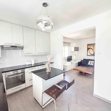 Вилла Iria Family - Kid Friendly, Walk To The *