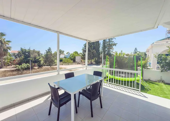 Iria Family - Kid Friendly, Walk To The Protaras