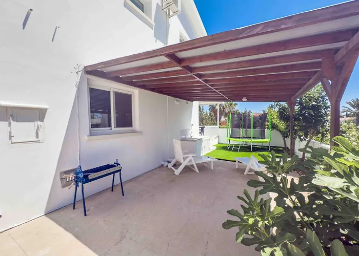 Vila Iria Family - Kid Friendly, Walk To The