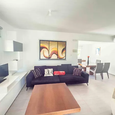 Villa Iria Family - Kid Friendly, Walk To The Protaras