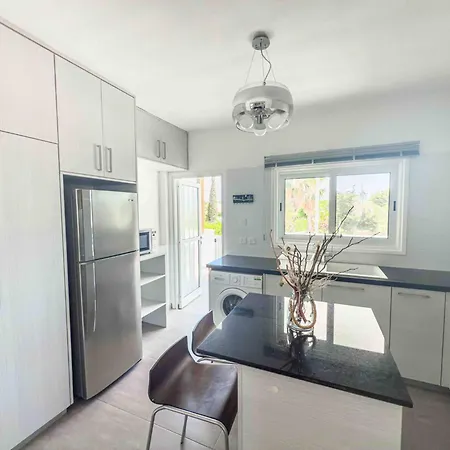 Iria Family - Kid Friendly, Walk To The *