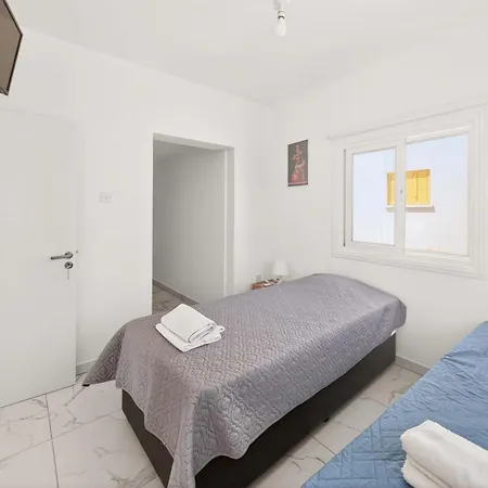 Iria Family - Kid Friendly, Walk To The Vila Protaras